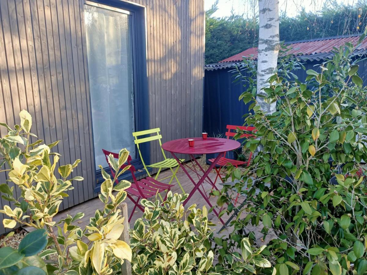 Studio De Jardin "Le Temps D Une Pause" Jusqu'A 4 Personnes En Face Du Beaujolais - Climatisation Et Borne Recharge Vehicule Electrique Montmerle-sur-Saone Bagian luar foto